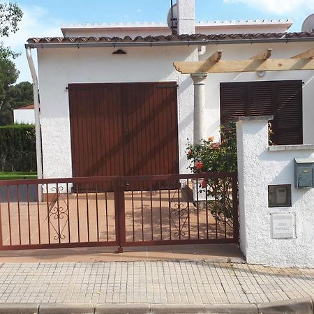Casa Els Rosers Wifi Ля Эскала Экстерьер фото