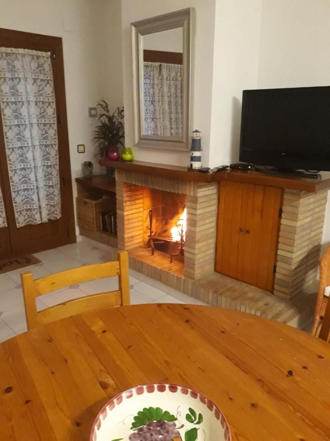 Casa Els Rosers Wifi Ля Эскала Экстерьер фото